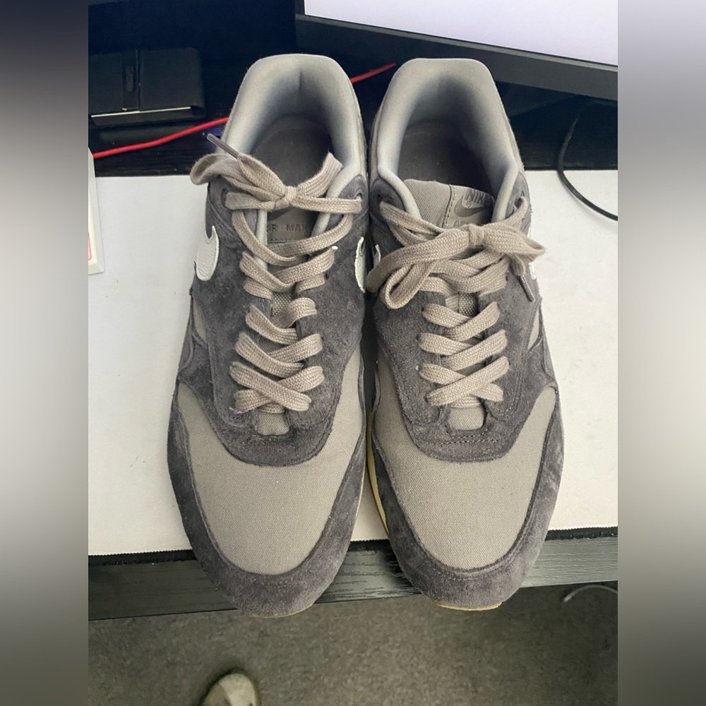 NIKE AIR MAX 1 “CREPE” COLOR WAVE BRAND NEW NEVER WORN WITH BOX